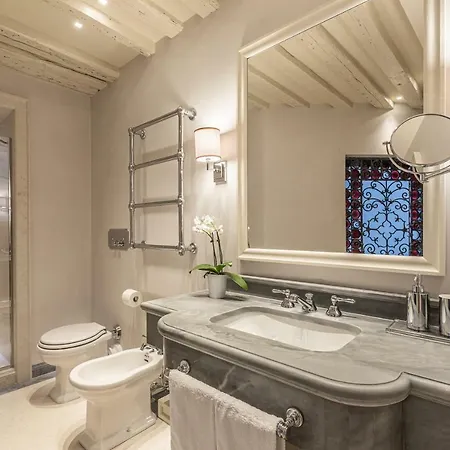 La Dimora Di San Maurizio 1- Dimora Italia - شقة البندقية